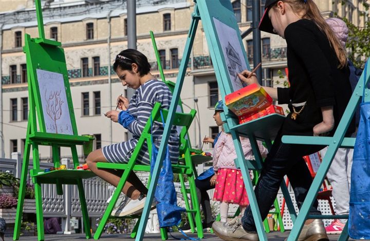 5 бульваров, 140 мольбертов и более 350 мастер-классов для взрослых и детей: в столице пройдет новый арт-фестиваль «Москва-Париж-Москва»