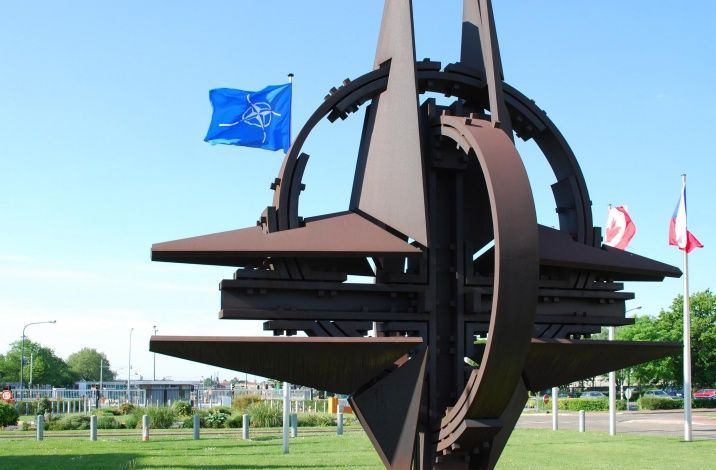 Военный эксперт: расширение НАТО стало сверхкритичным для РФ и Белоруссии
