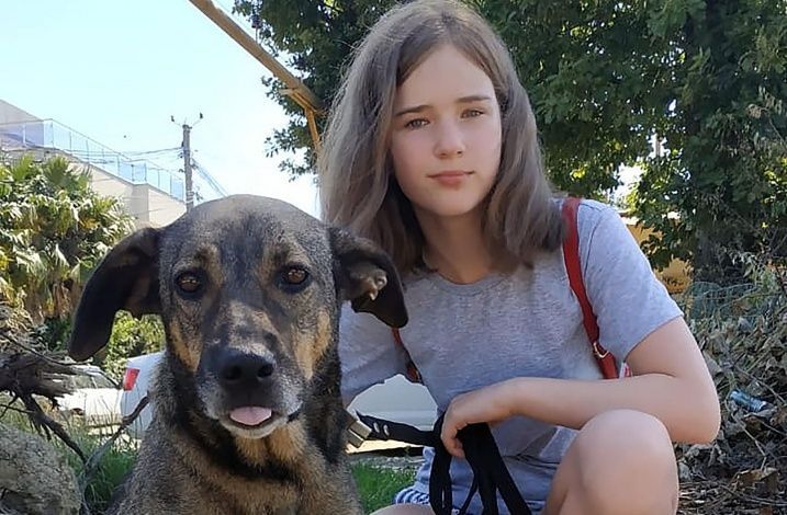 Школьница из Санкт-Петербурга, помогающая животным, стала героем недели по версии проекта «Гордость России»