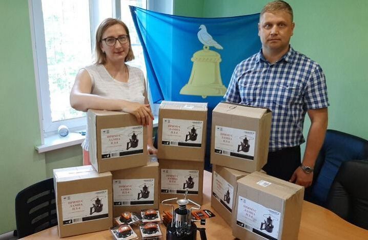 Сотрудники МосОблЕИРЦ в Реутове собрали десятки гуманитарных комплектов для Донбасса