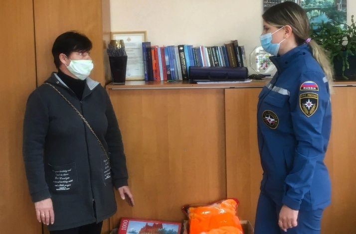 Специалисты Крымского филиала ЦЭПП МЧС России приняли участие в акции «30 добрых дел», оказав помощь многодетным семьям