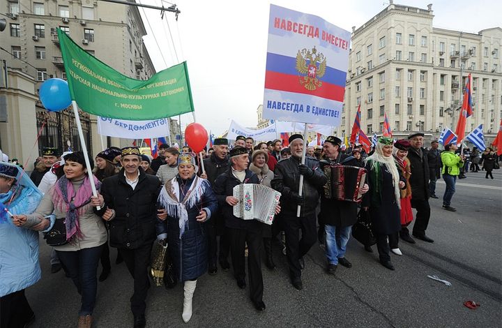 Фестиваль "День народного единства": в 13 бесплатных экскурсиях по Москве смогут поучаствовать почти 800 человек