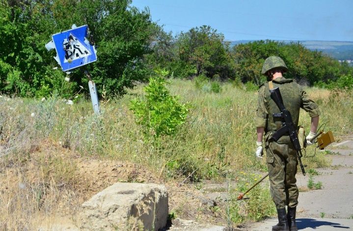 Политолог: ВСУ активно ведут работы по минированию в Донбассе