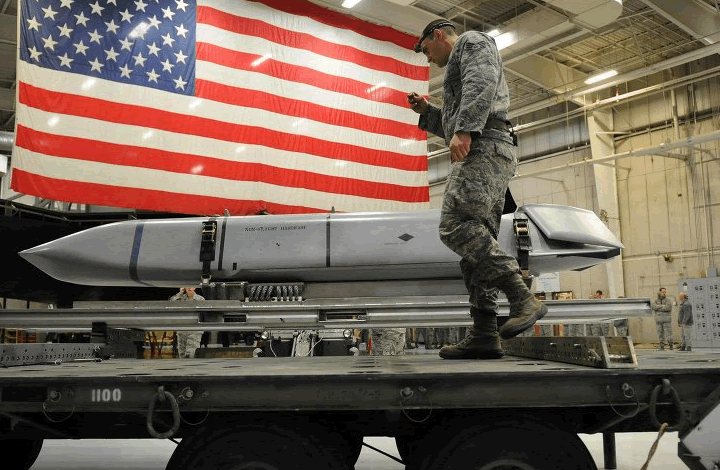 Эксперт: США готовы заложить "атомные фугасы" под своих союзников