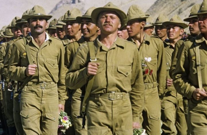 25 декабря 1979 года СССР ввел войска в Афганистан