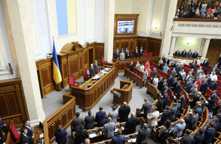Украинский аналитик: депутаты Рады боятся только одного