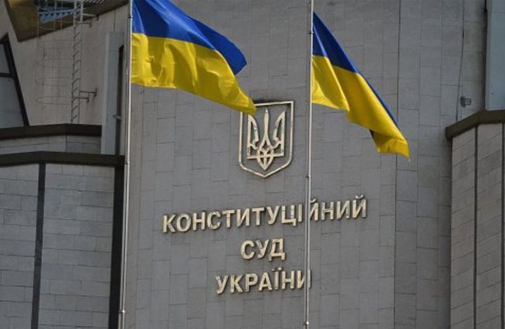 Политолог: не помню, чтобы после Майдана отменили хоть одно решение Киева