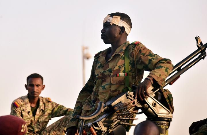 "Заявили о себе". Африканист о попытке переворота в Судане