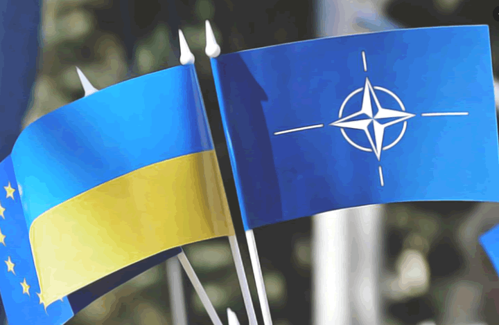 "Пусть в Раде не волнуются". Аналитик о курсе Украины в ЕС и НАТО