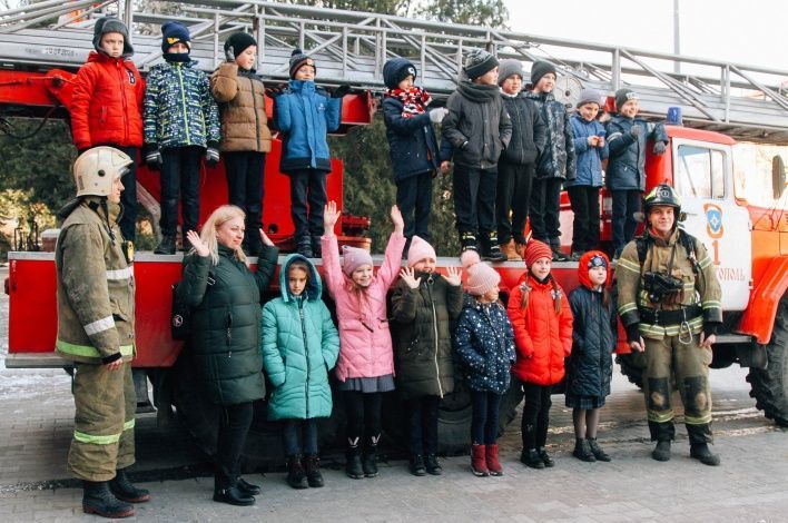 Увлекательная экскурсия прошла на базе 1-й пожарно-спасательной части МЧС России по городу Севастополю