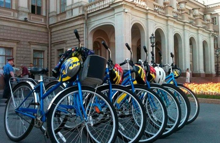 Москву и Санкт-Петербург свяжут велосипедным маршрутом
