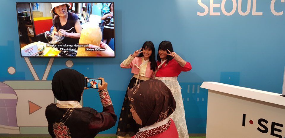 Сеульская музыкальная выставка в ТЦ Афимолл Сити Сеульская музыкальная выставка в ТЦ Афимолл Сити
