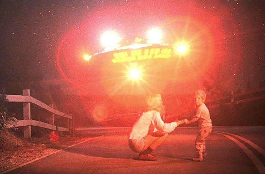 Кадр из фильма "Близкие контакты третьей степени", 1977