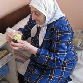 Более 7 тысяч куличей планируют собрать в Москве для жителей домов престарелых