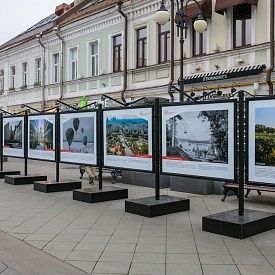 В Москве открылась фотовыставка, посвященная 90-летию Департамента экономической политики и развития города