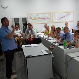  В Севастополе прошёл круглый стол на тему «Развитие виноградарства и виноделия города Севастополя»