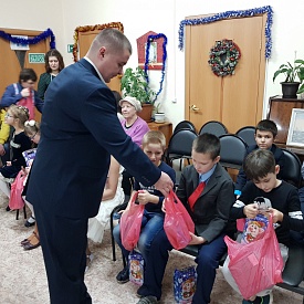 В подмосковном Дзержинском прошла праздничная акция ОНФ «Новогоднее чудо»